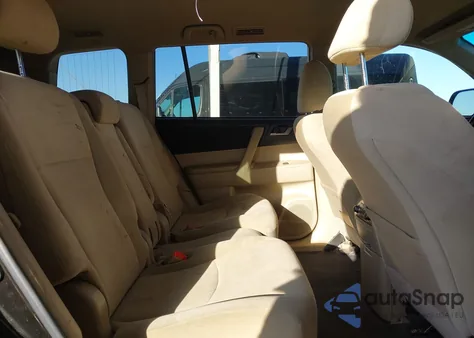 2012 Toyota Highlander Base V6 from USA, damaged, VIN 5TDZK3EH7CS059596